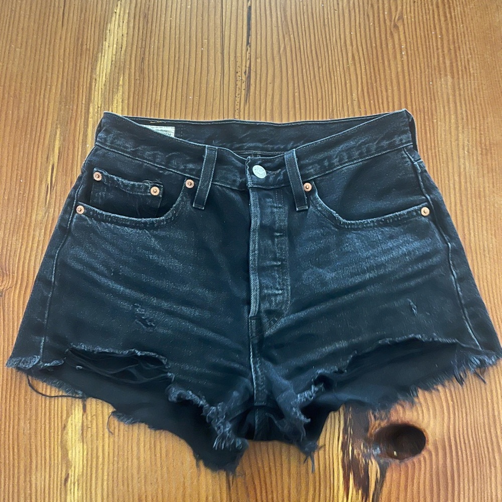 Levi’s 501 Original Cutoffs